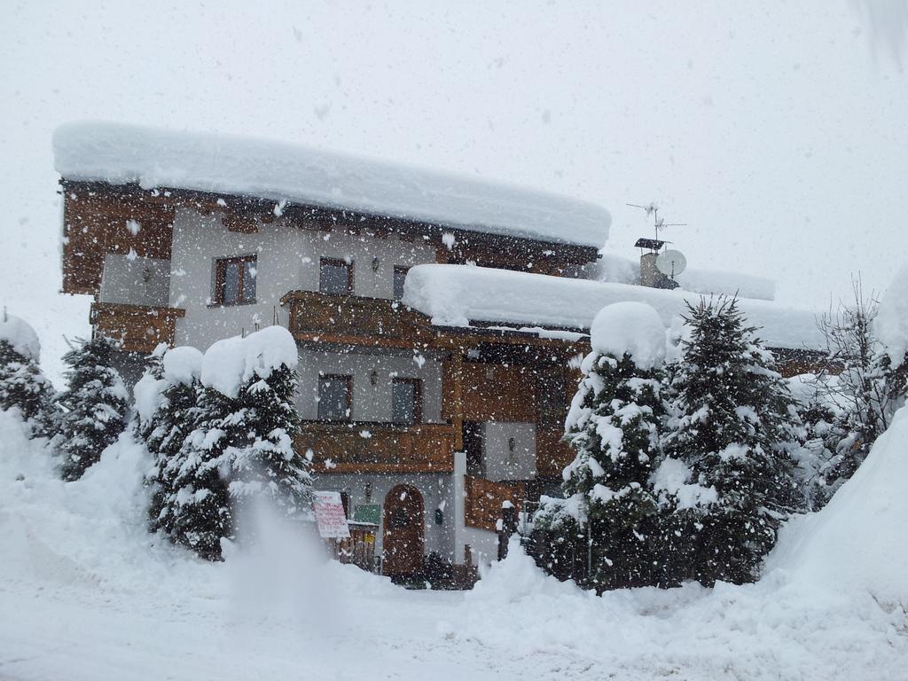 Chalet Brigitte B&B Арабба Стая снимка